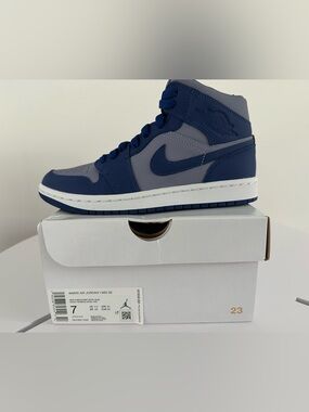 Jordan Air Jordan 1 Mid - Navy Blue/Gray